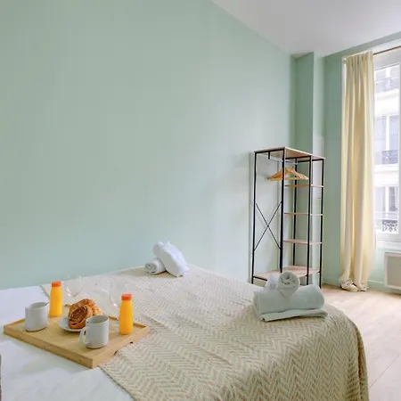Bluestay 47 - Au Coeur De Apartment Paris